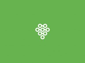 Image with link to portfoliotheme.org